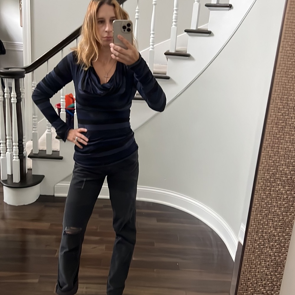 Bailey 44 cowl neck long sleep top